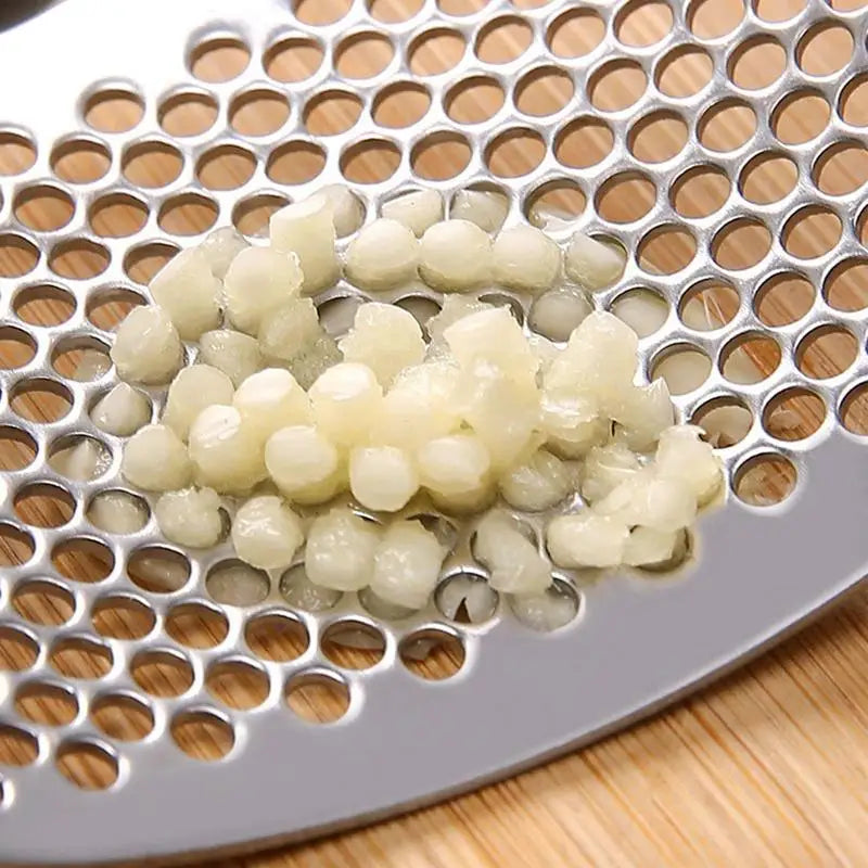 Stainless Steel Garlic Press Rocker – Ergonomic Manual Mincer & Crusher