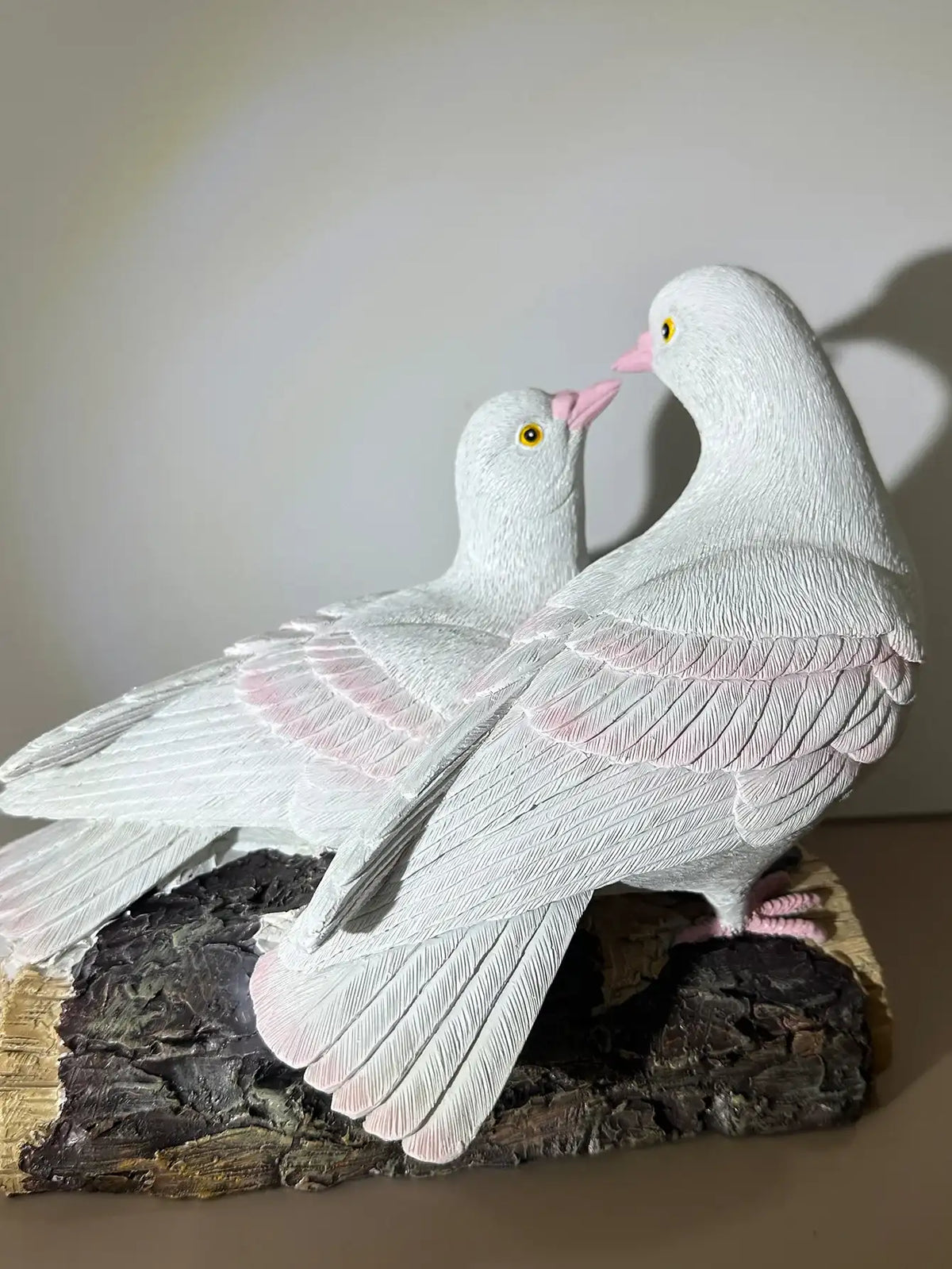 Romantic Dove Couple Garden Statue – Bird Sculpture