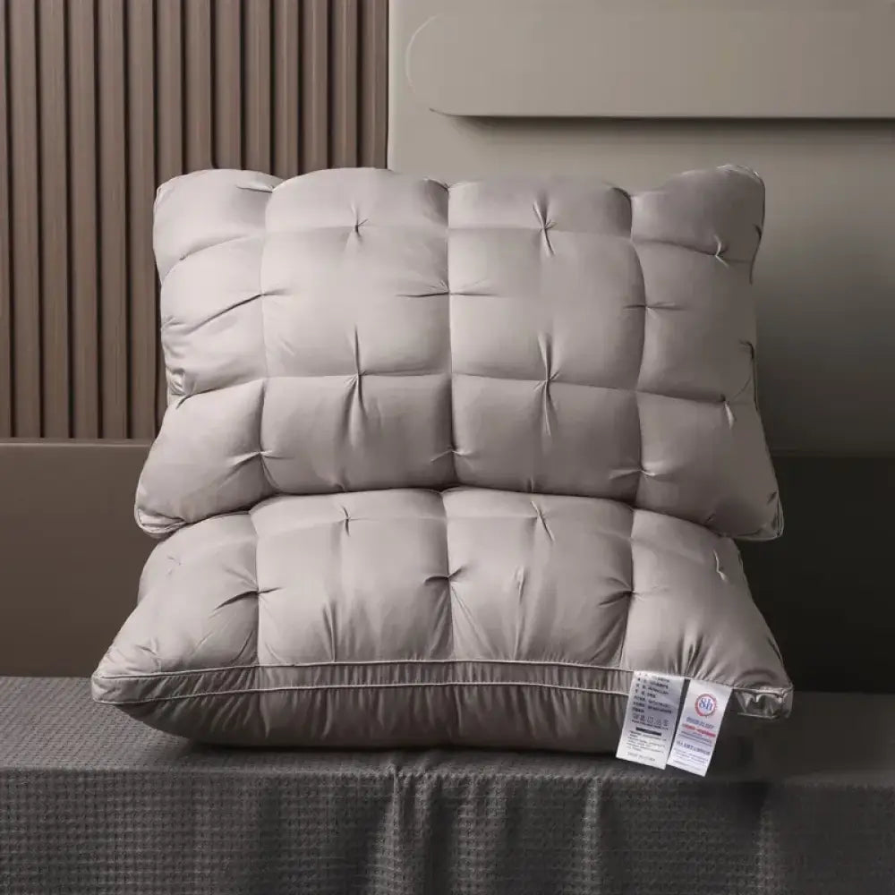 Luxurious High Quality Pillow