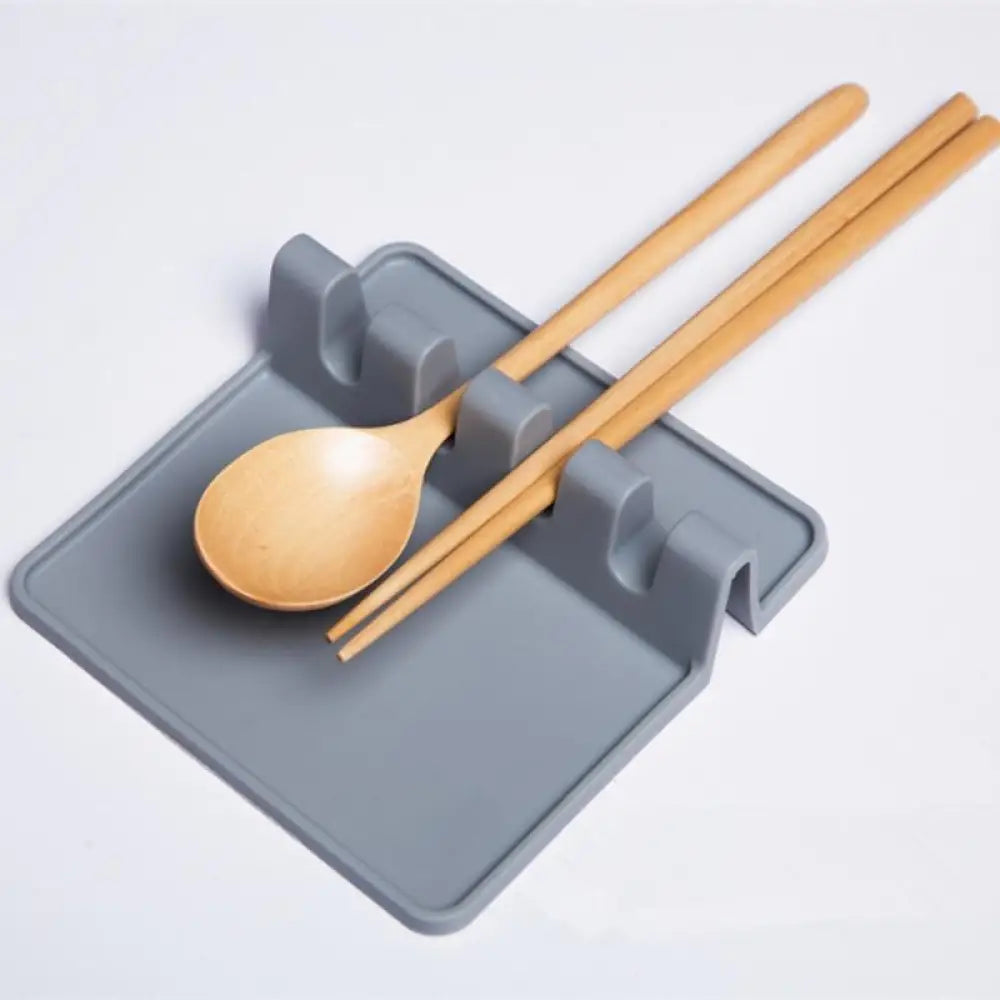 Silicone Utensil Rest – 4-Slot Spoon Holder with Drip Dish
