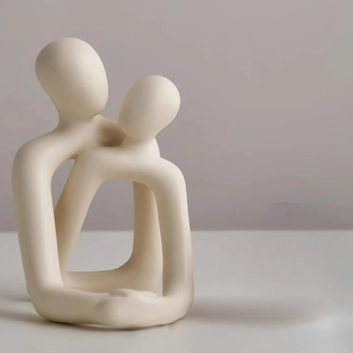 Modern Loving Couple Resin Statue Heartwarming Home & Office Decor Accent