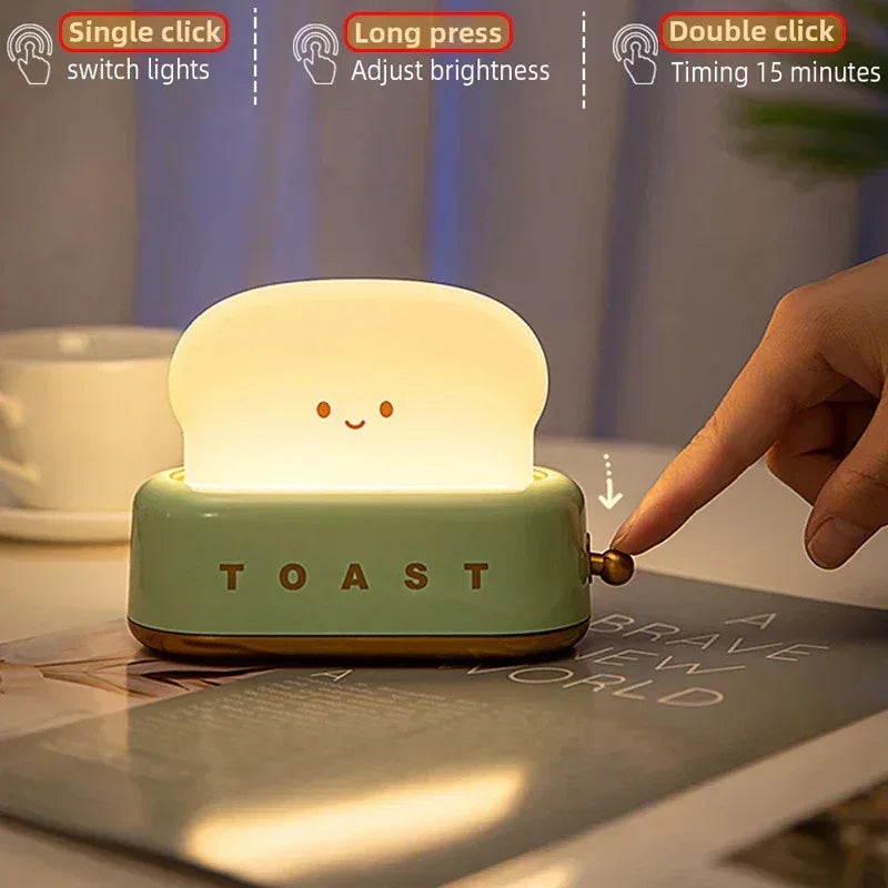Bread Toast Nightlight – Rechargeable Toaster LED Lamp & Desk Decor