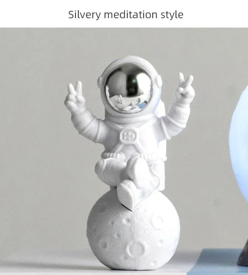 Creative Desktop Astronaut Ornament Space-Themed Gift Boys & Girls