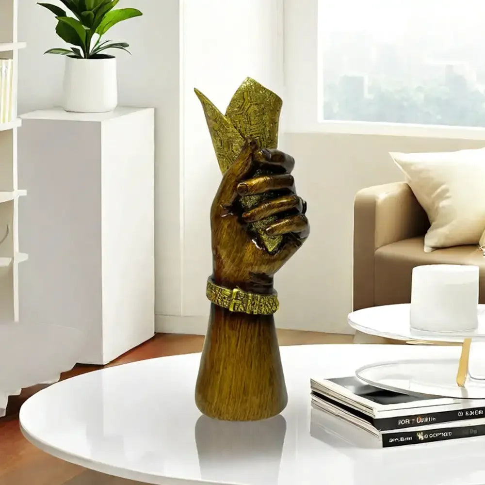 Creative Hand Vase Sculpture – Resin Flower Vase Decor