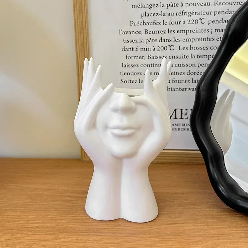 Human Body Art Storage Holder – Multifunctional Makeup Brush & Pen Stand