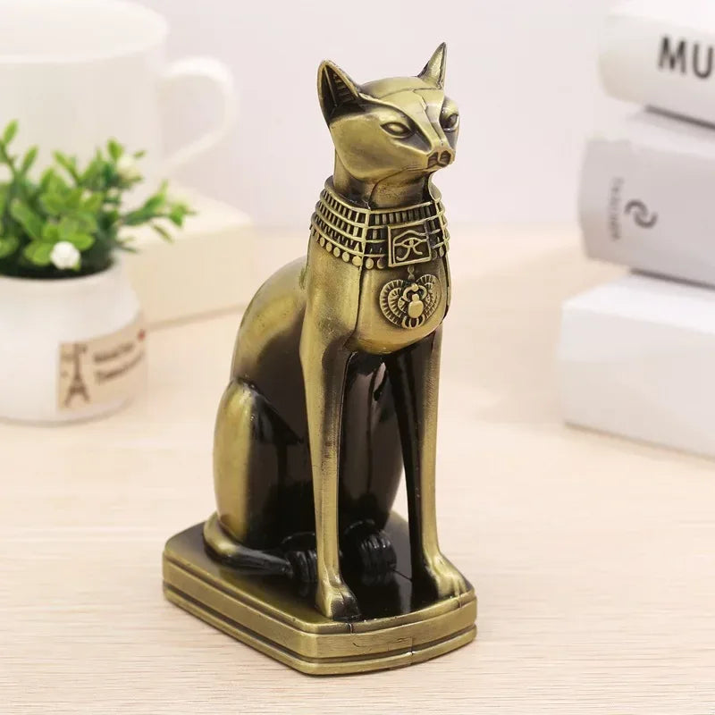 Egyptian Cat Statue – Retro Metal Bastet Figurine Home Decor Ornament