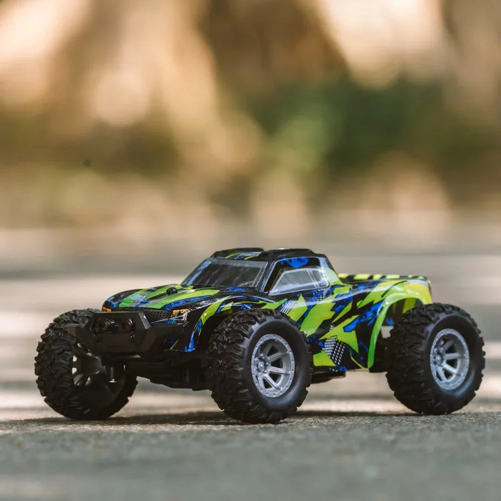 High-Speed RC Car 20km/h All-Terrain Electric Toy Racing Car