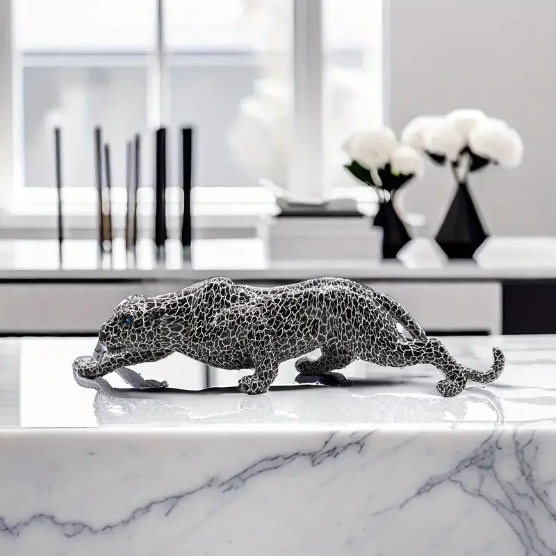 Modern Cheetah Sculpture – Contemporary Resin Statement Accent