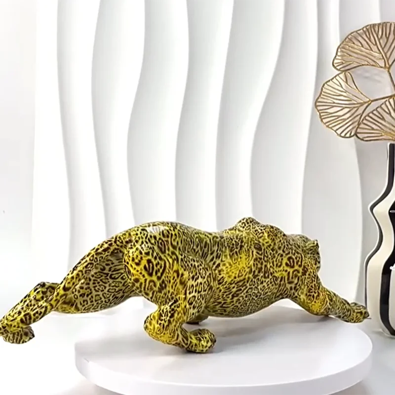 Modern Cheetah Sculpture – Contemporary Resin Statement Accent
