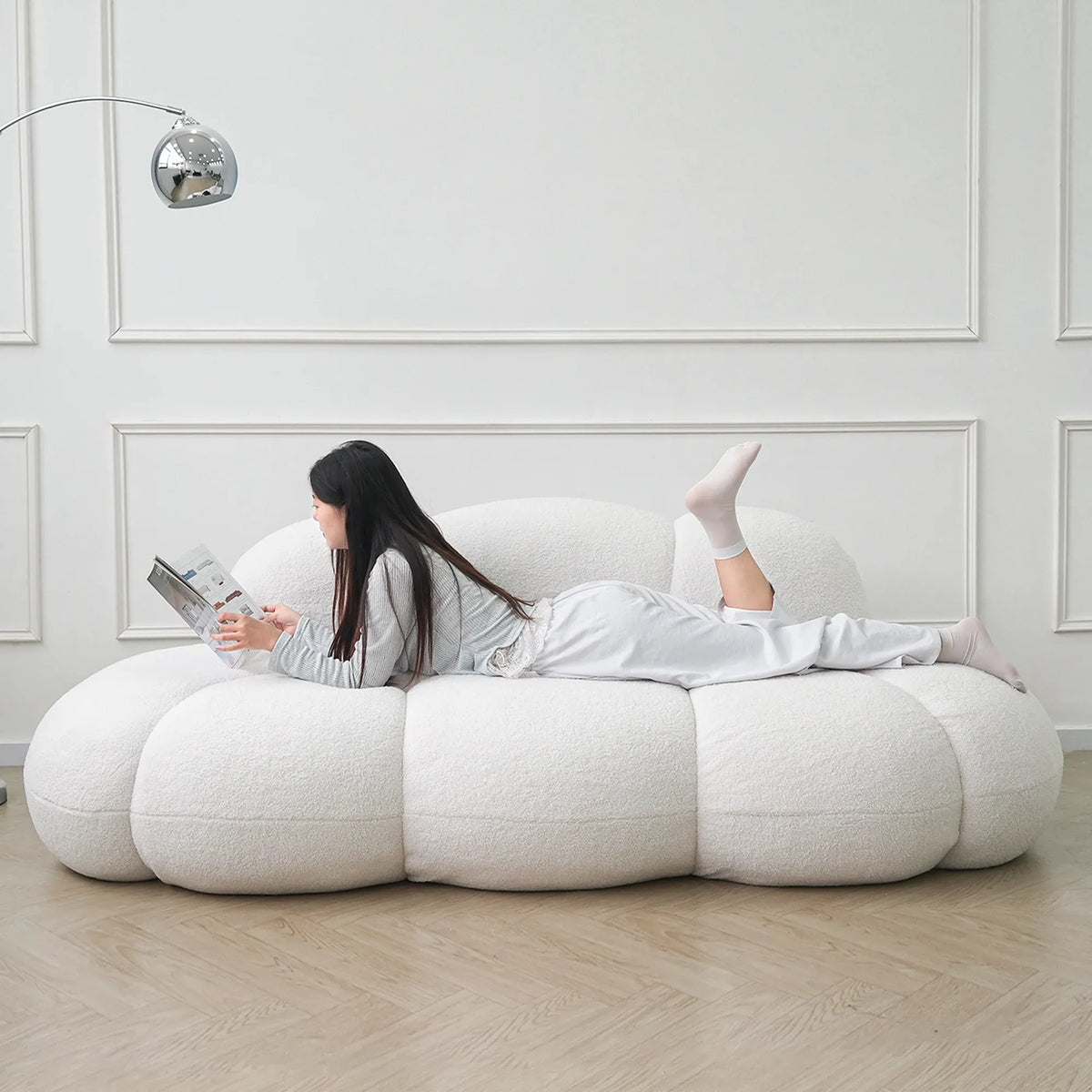 Cloud Shaped Sofa – Soft Boneless Fleece Couch for Small Spaces