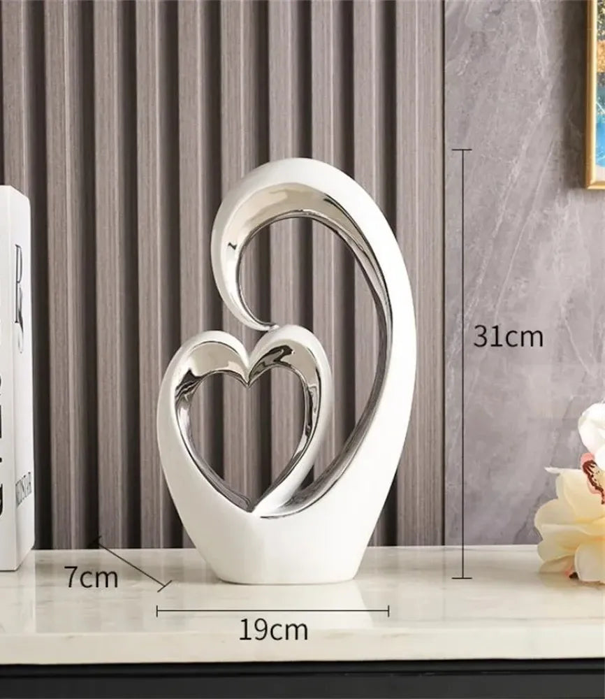 Nordic Ceramic Heart Sculpture – Electroplated Love Decor