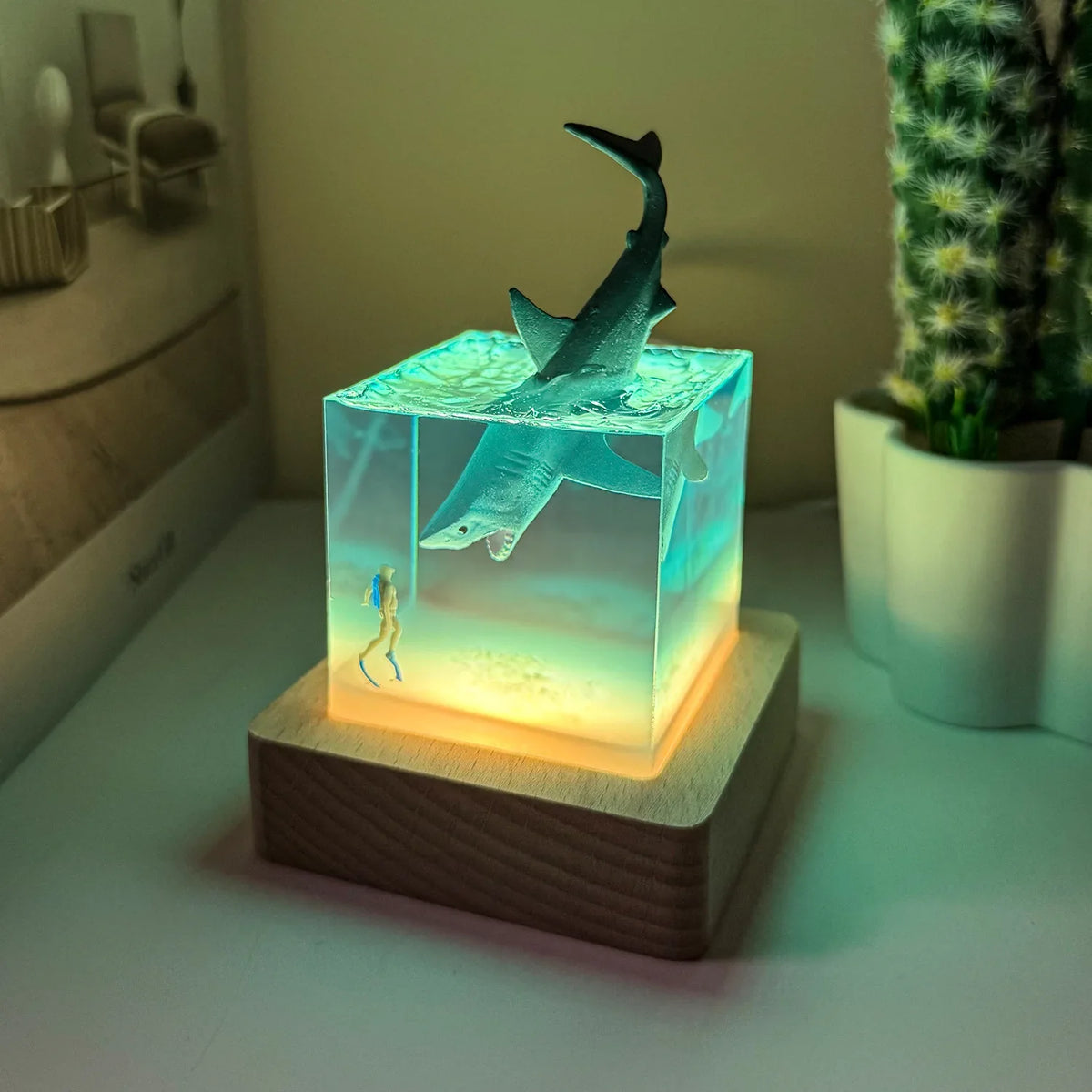 Ocean Whale Resin Nightlight 3D Micro-Landscape Desktop Decor
