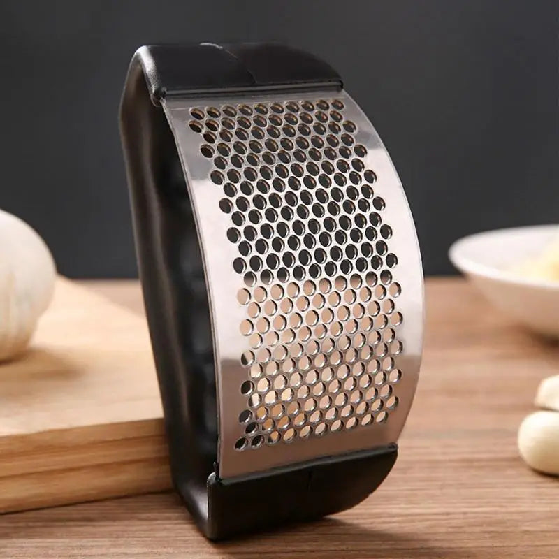 Stainless Steel Garlic Press Rocker – Ergonomic Manual Mincer & Crusher