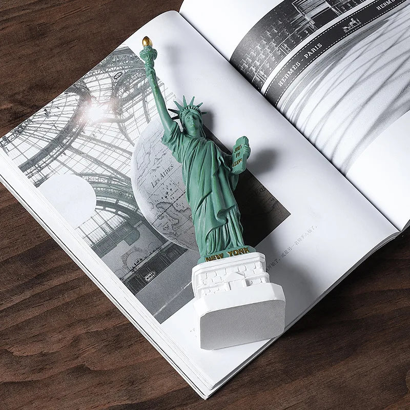 Statue of Liberty Decorative Model – New York Inspired Desk Accent