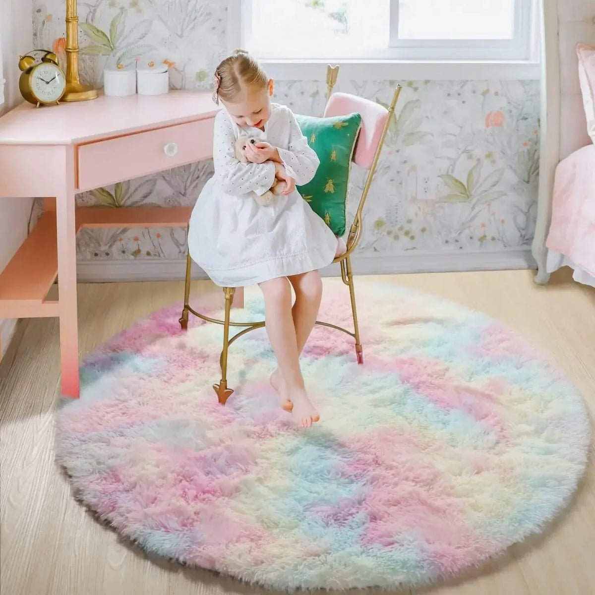 Super Soft Round Plush Rug – Fluffy Thick Pile Carpet for Living Room & Bedroom