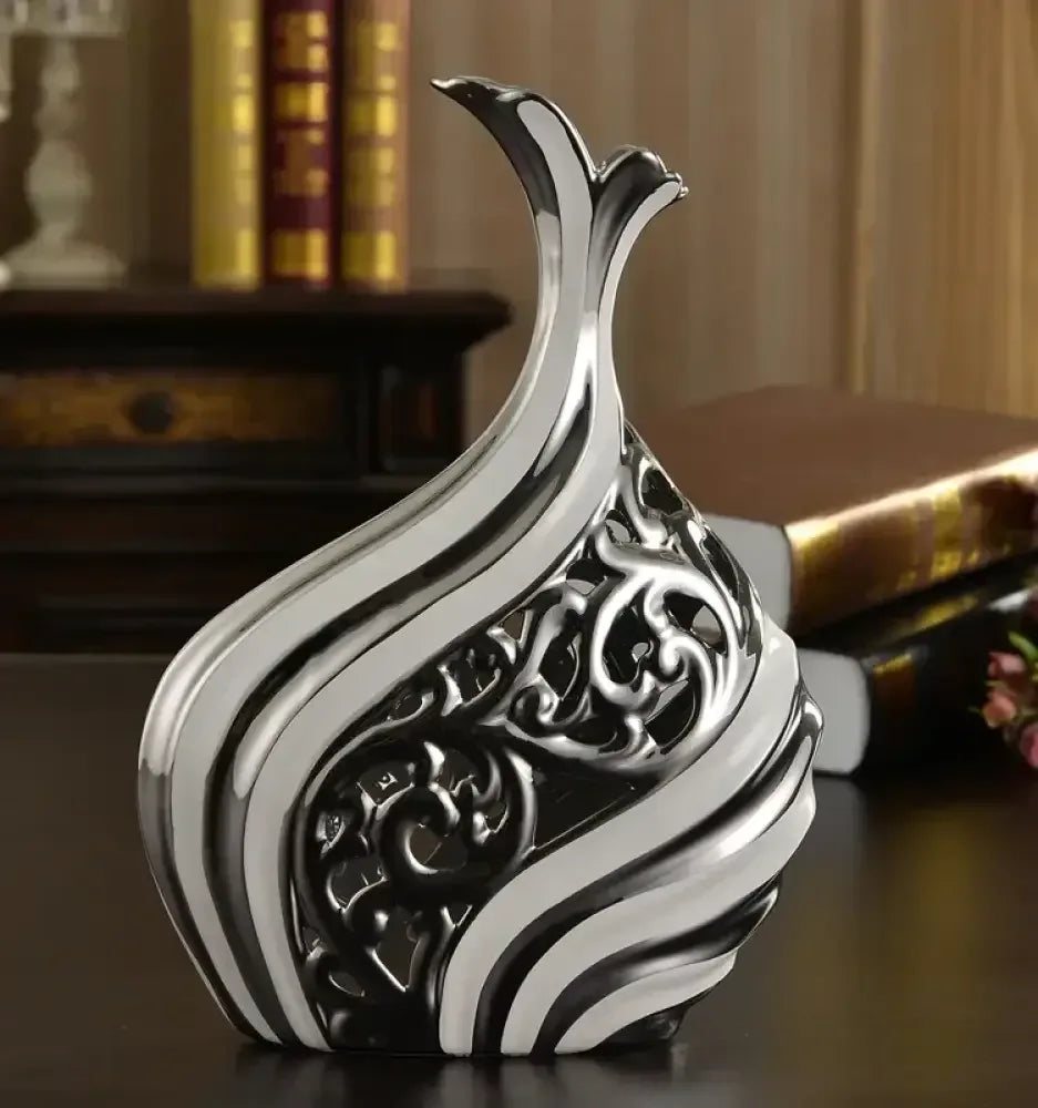 European Ceramic Wedding Decor Figurines