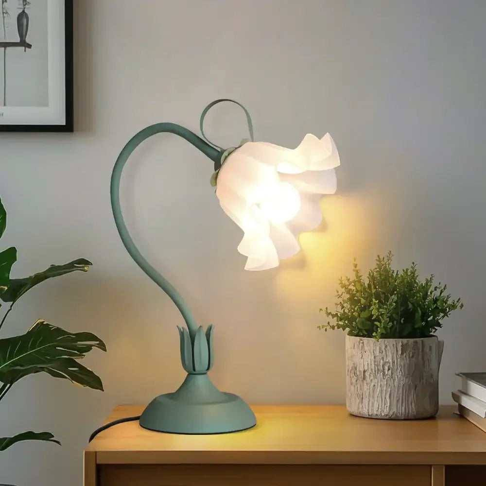 Green Vintage Flower Lamp 360° Adjustable LED Bedside Three-Tone Diamond Light