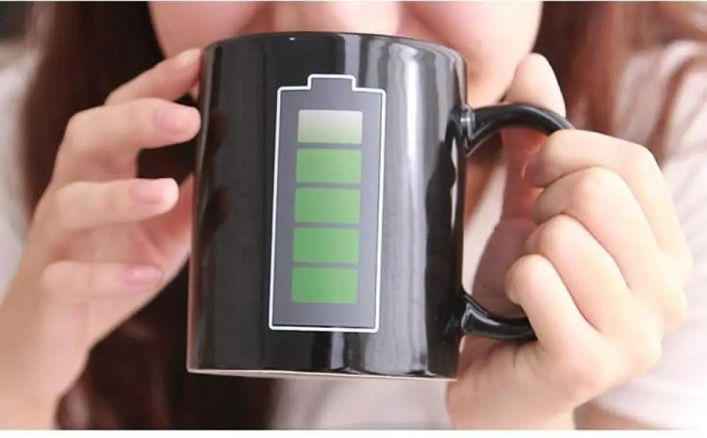 Heat-Reacting Charging Mug