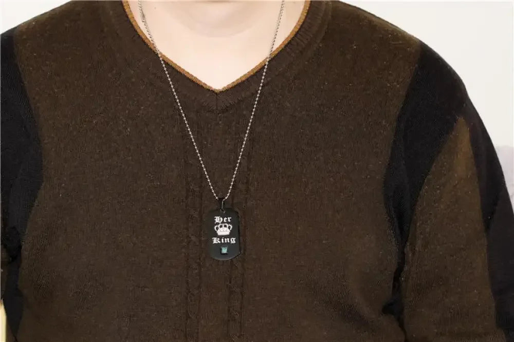 Her King His Queen Couple Necklace