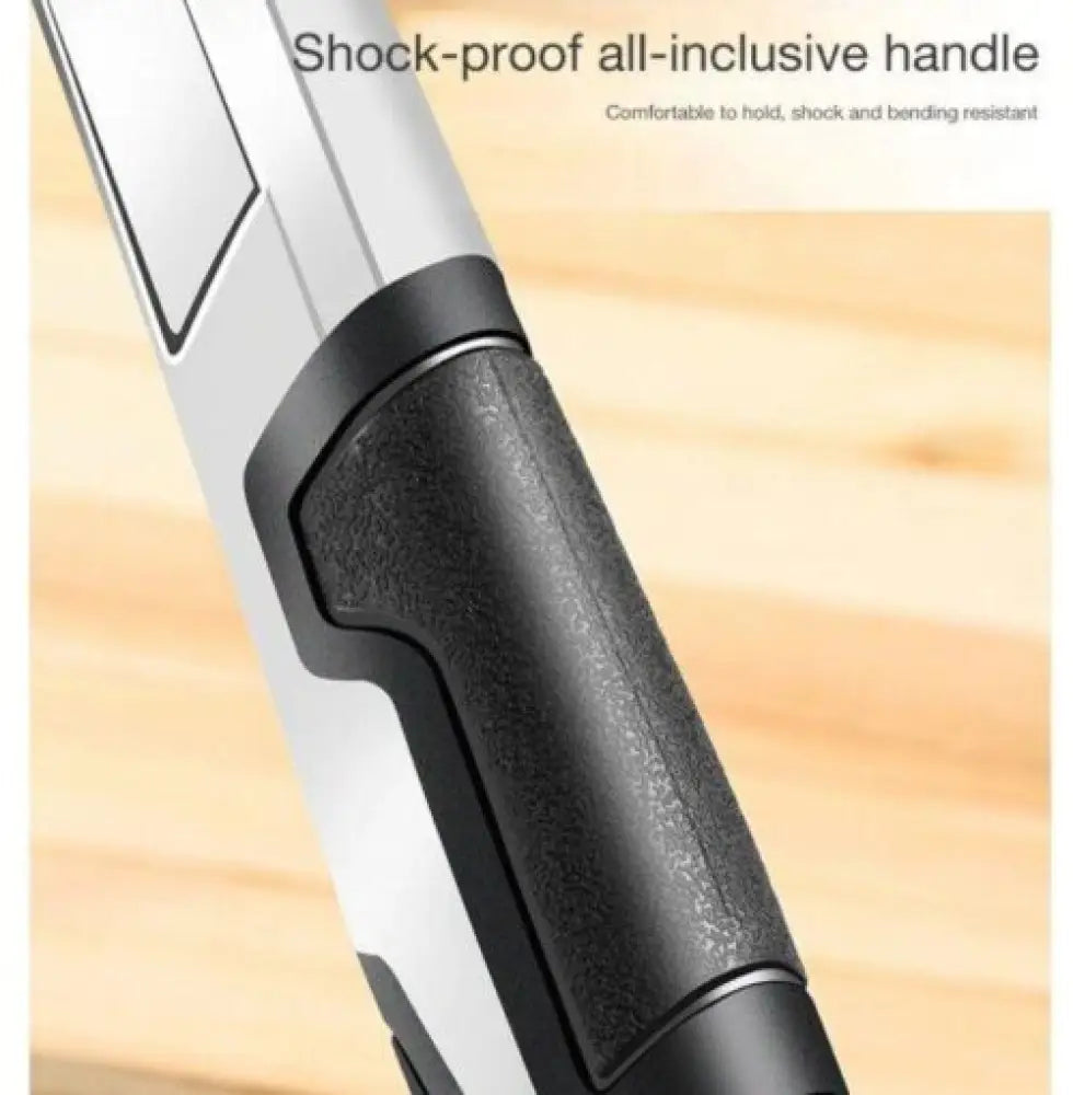 Improved Claw Hammer With Magnetic Nail Starter