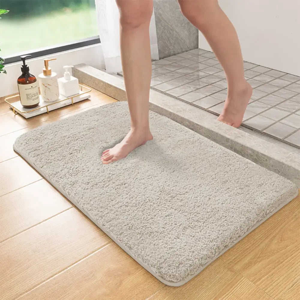 Large Furry Absorbent Bath Mat – Non-Slip Shower & Entrance
