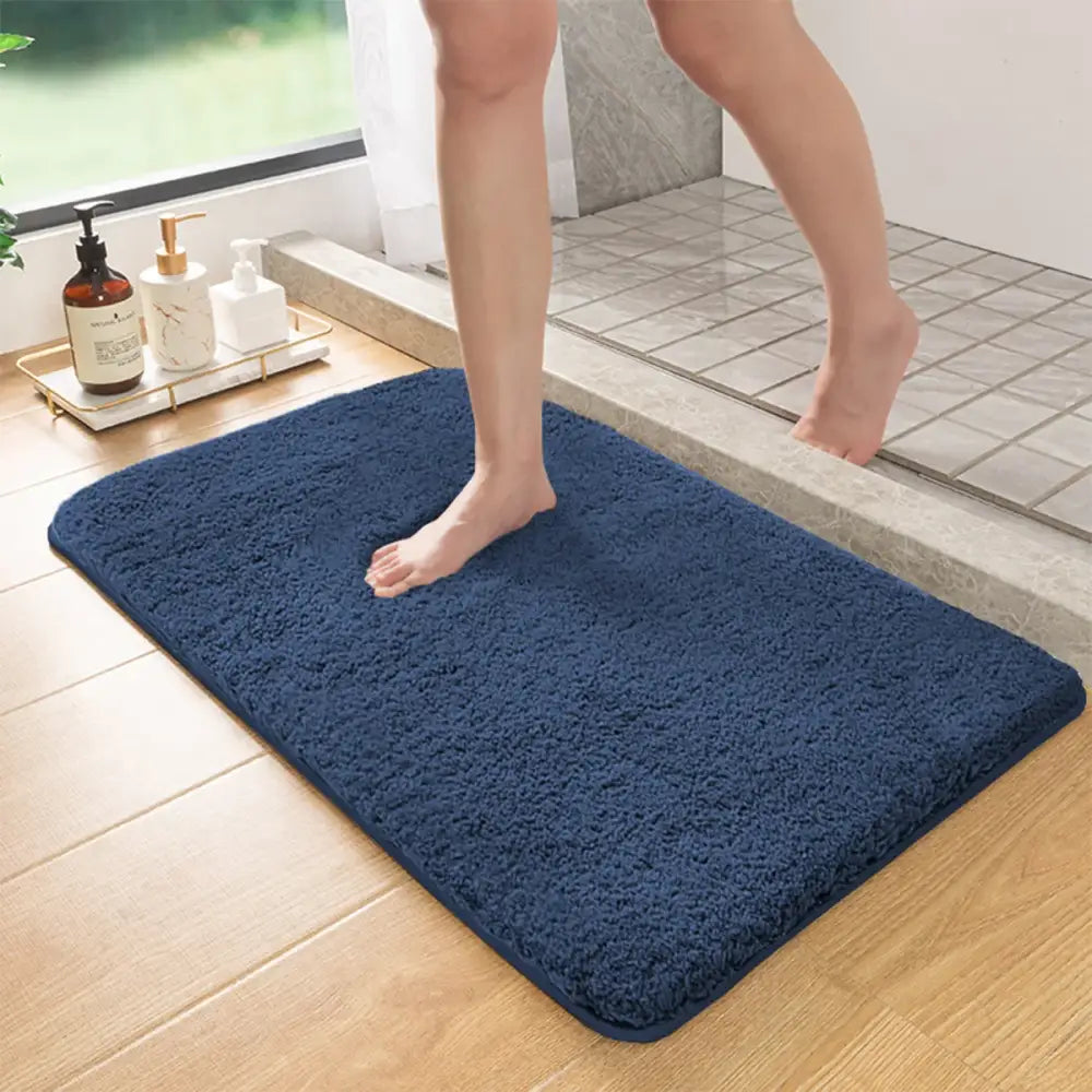 Large Furry Absorbent Bath Mat – Non-Slip Shower & Entrance