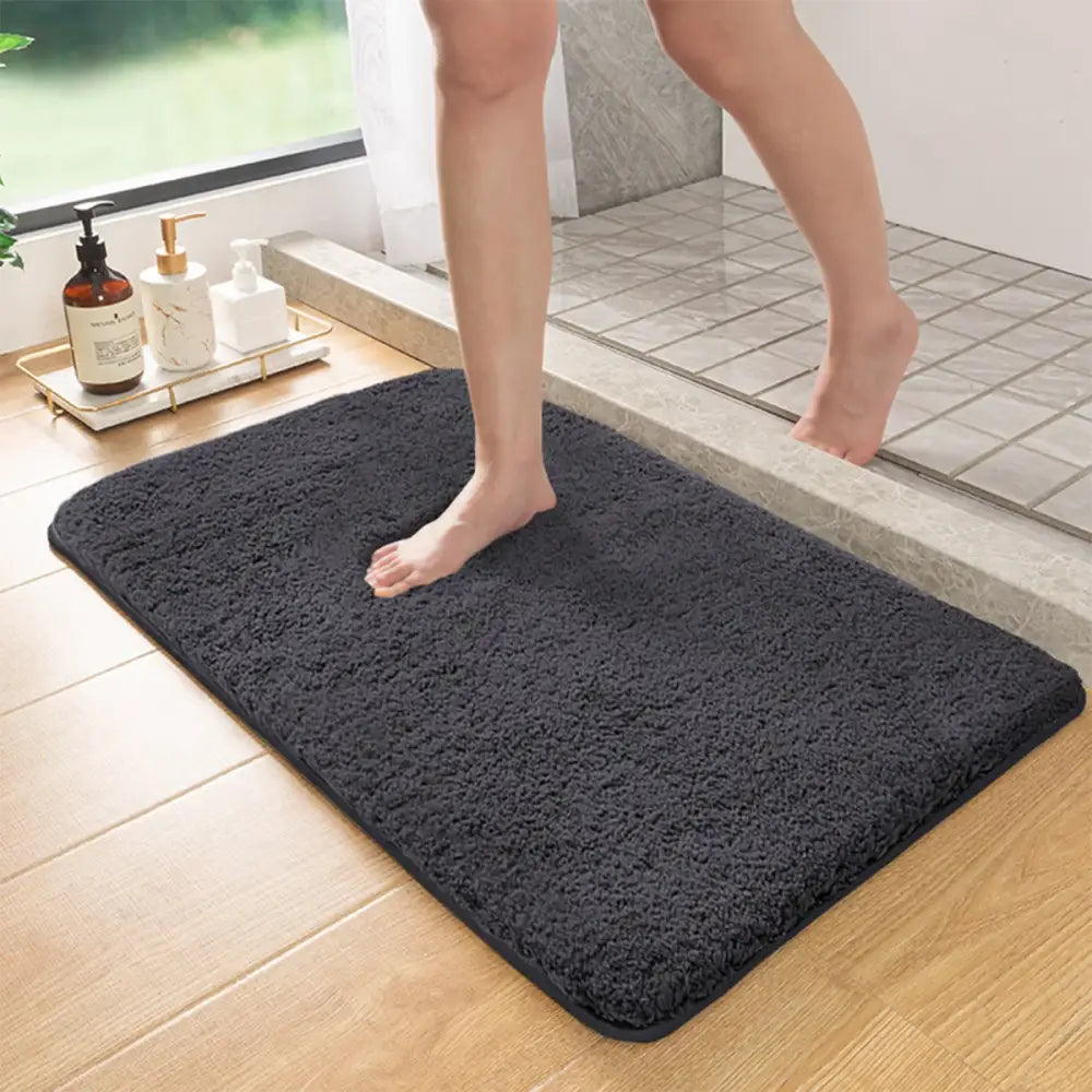 Large Furry Absorbent Bath Mat – Non-Slip Shower & Entrance