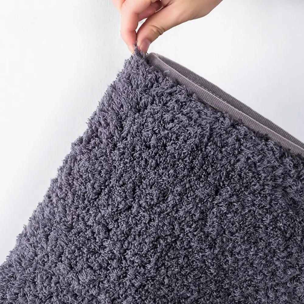Large Furry Absorbent Bath Mat – Non-Slip Shower & Entrance