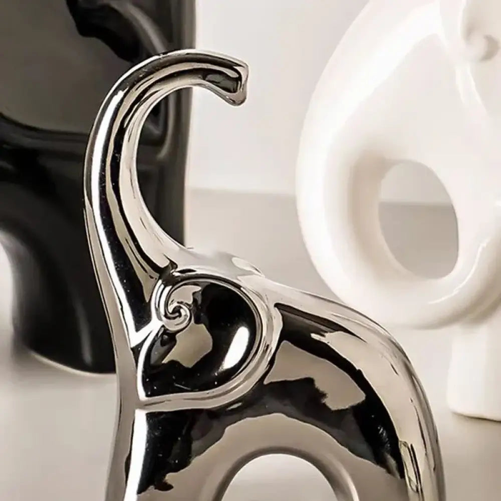 Family of Three Elephants Statue Set - Black & White Decor Ornaments