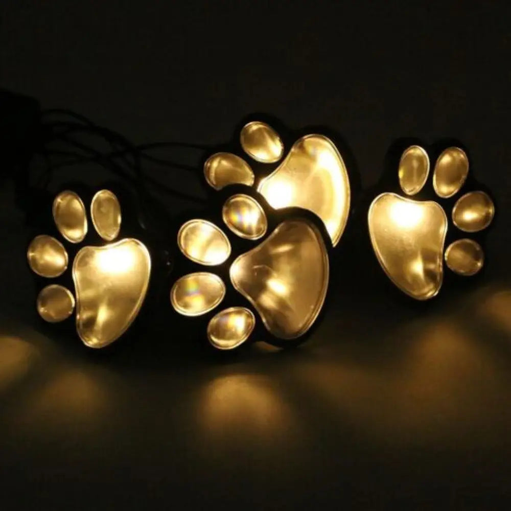 Solar Bear Claw Lawn Light