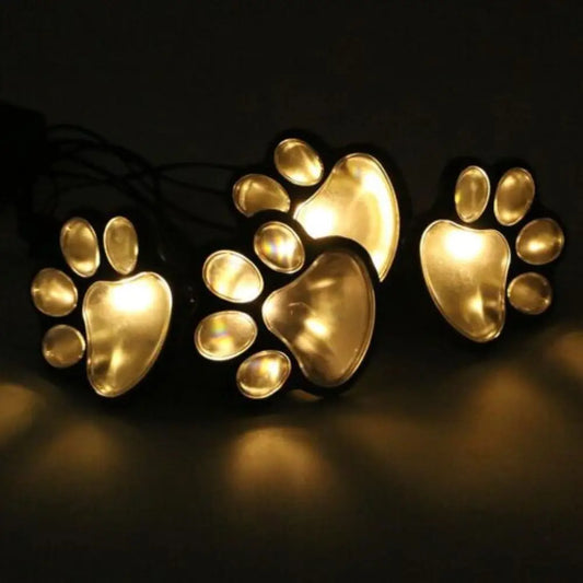 Solar Bear Claw Lawn Light