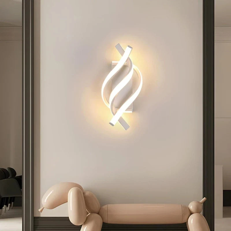 Modern Spiral LED Wall Lamp – Curved Minimalist Indoor Sconce