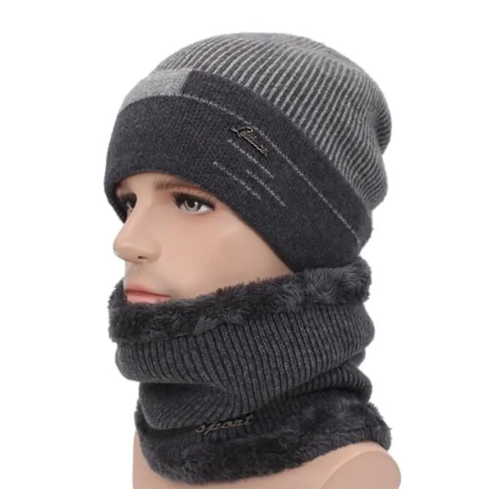 Knitted Beanie & Scarf Set – Fleece-Lined Winter Accessories