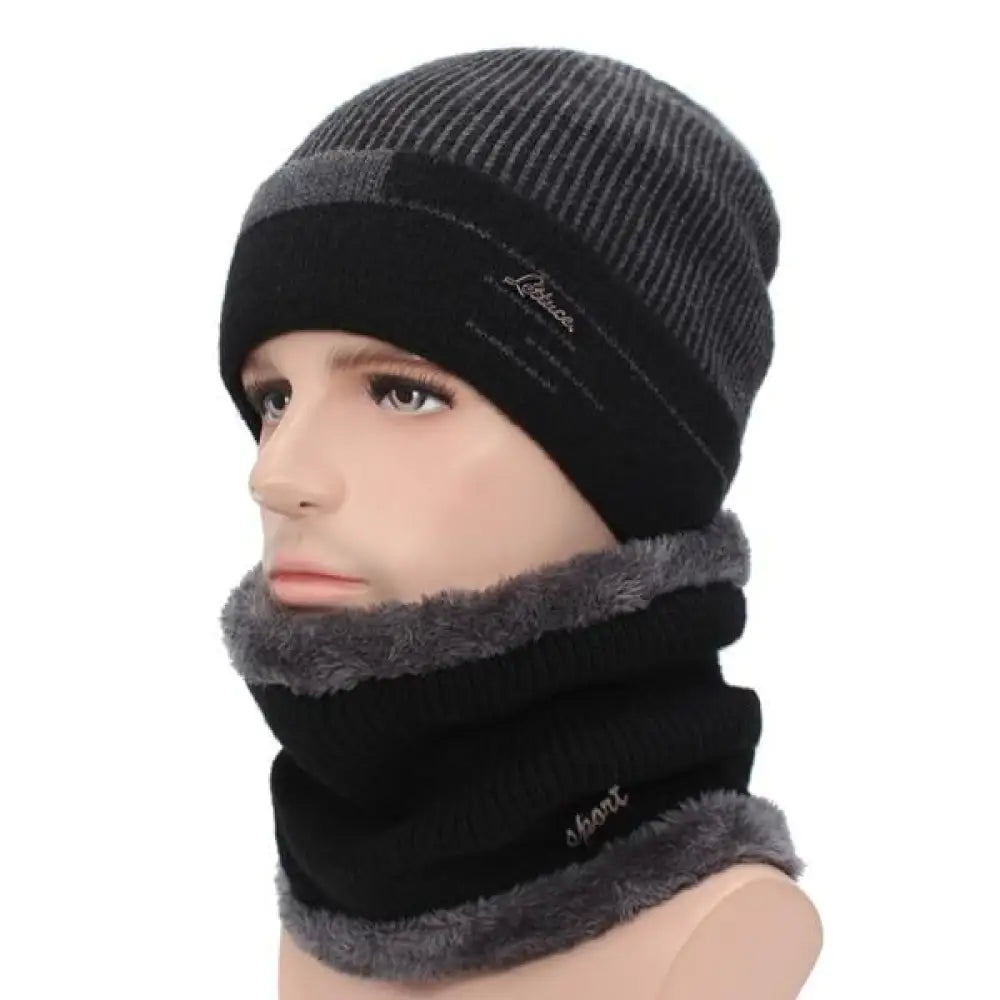 Knitted Beanie & Scarf Set – Fleece-Lined Winter Accessories